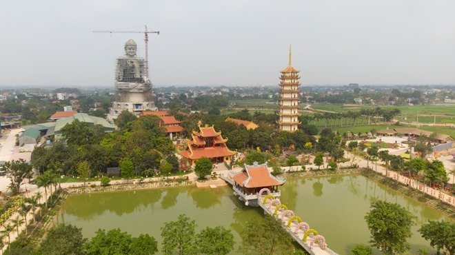 Tượng Phật A Di Đà lớn nhất Đông Nam Á